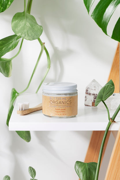 All Natural Organic Whitening Toothpaste / Oral Care Kit / Remineralizing Toothpaste