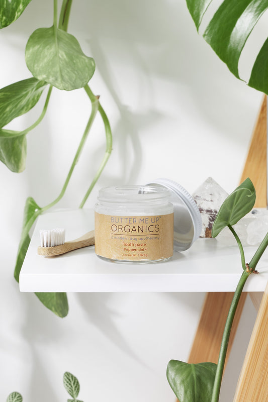 All Natural Organic Whitening Toothpaste / Oral Care Kit / Remineralizing Toothpaste