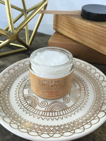All Natural Organic Whitening Toothpaste / Oral Care Kit / Remineralizing Toothpaste